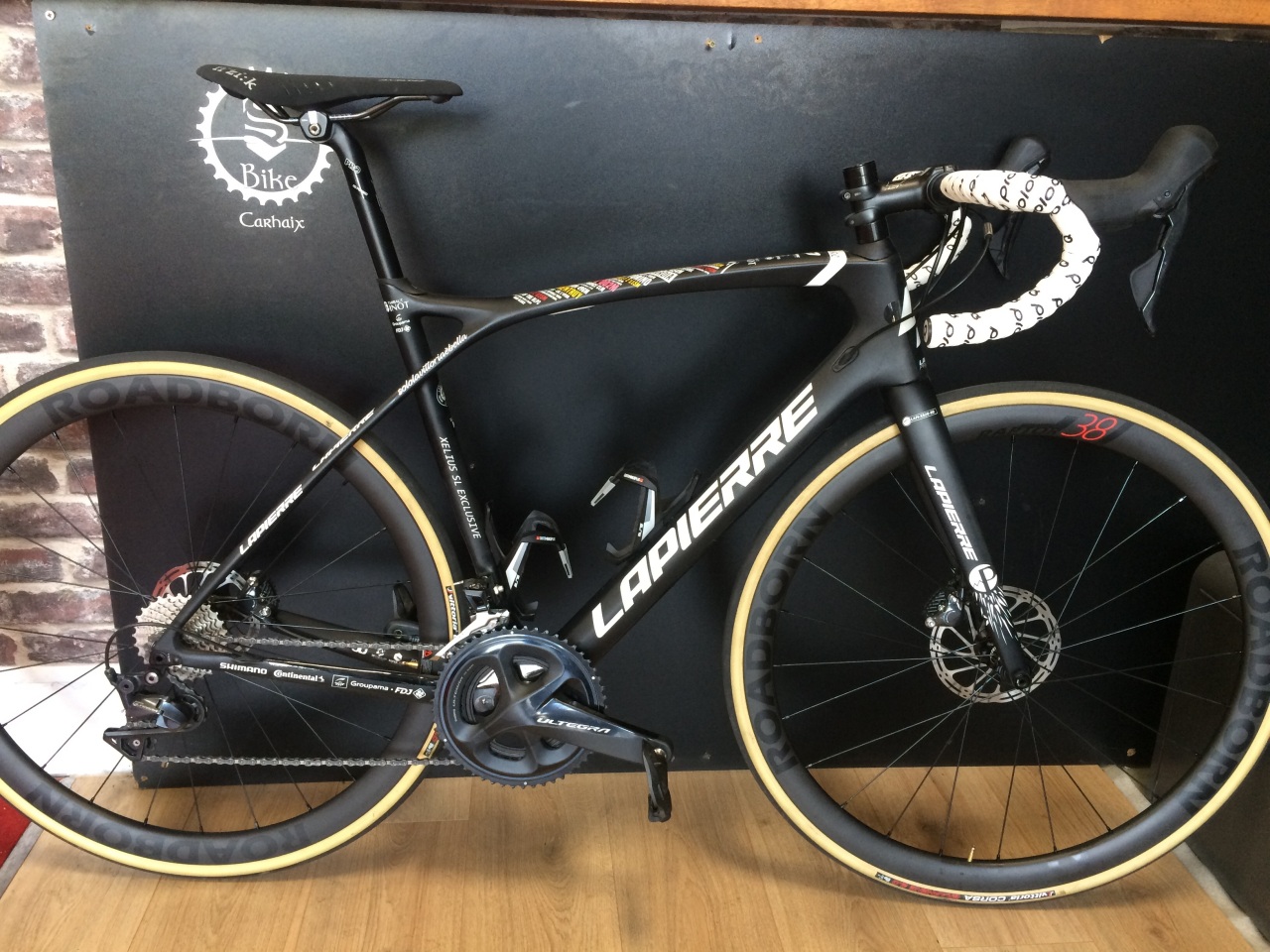 S'Bike magasin de vélo à Carhaix montage kit cadre lapierre xelius sl pinault